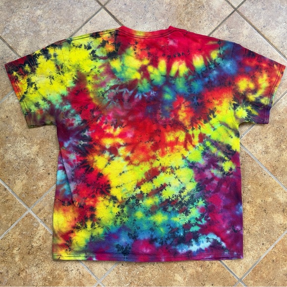 Tie Dye Tee Shirt
XL Crew Neck
Gildan 100% Heavy Cotton - Picture 4 of 5